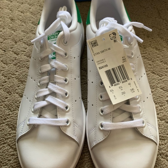 NIB Stan Smith Tennis Shoes Sneakers - Picture 2 of 4